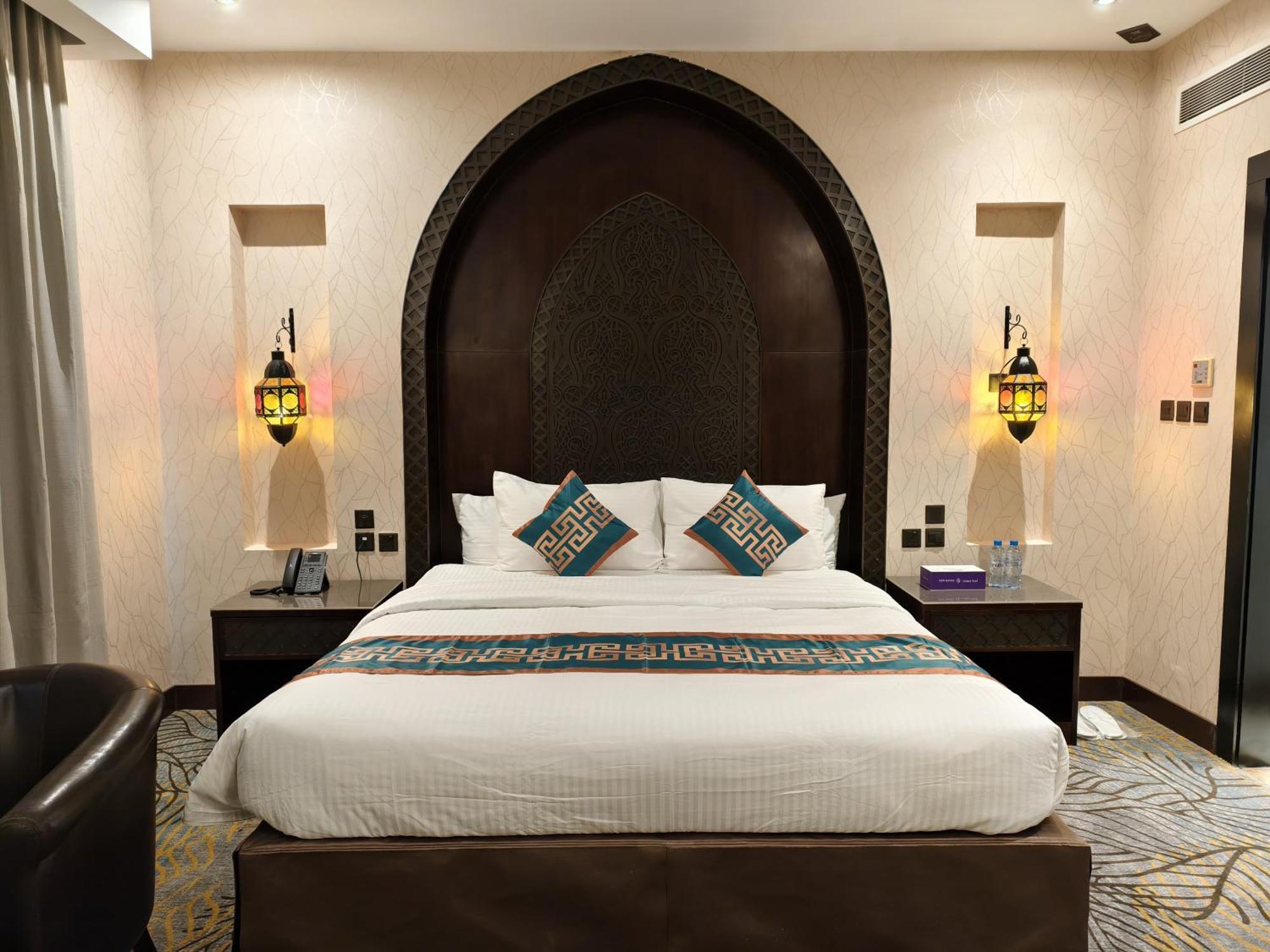 Ista Suites Seef Manama Exterior photo